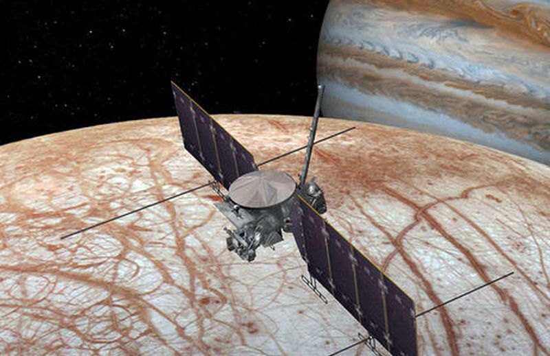 На спутниках Юпитера и Сатурна может существовать жизнь – NASA 2