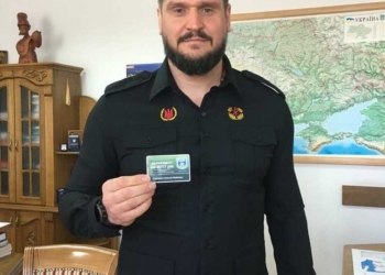 «Делай, как я»: губернатор Николаевщины купил годичный абонемент на матчи МФК «Николаев»