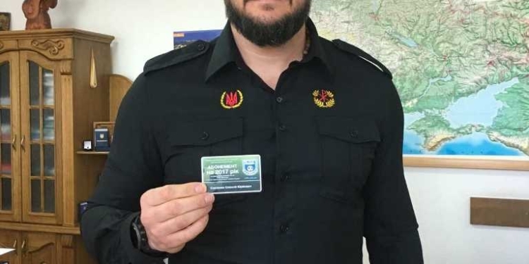 «Делай, как я»: губернатор Николаевщины купил годичный абонемент на матчи МФК «Николаев»