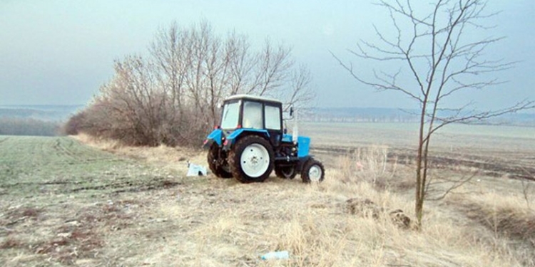 В Николаевской области задержали бандитов, которые похищали трактора