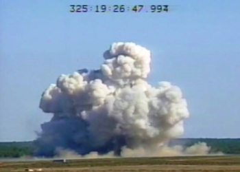 В США обнародовали видео сверхмощного удара по ИГИЛ в Афганистане
