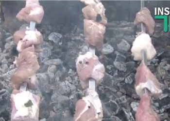 Ну, шашлык, так шашлык. Как его можно приготовить быстро и вкусно