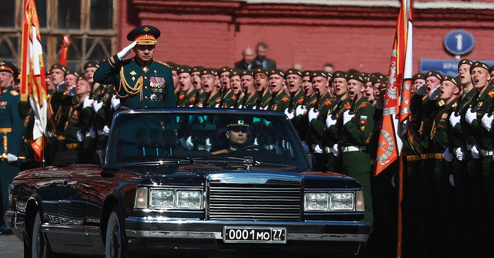 Чтобы все боялись: в Москве проходит парад