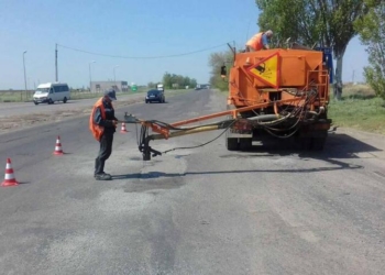 Николаевские дорожники работали и в эти выходные