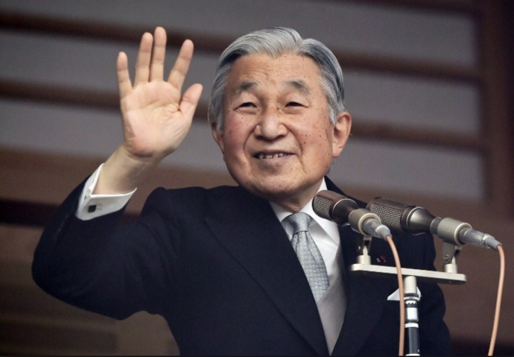 Правительство Японии одобрило законопроект, разрешающий отречение императора 1