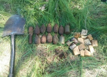 На окраине Очакова нашли 27 боеприпасов