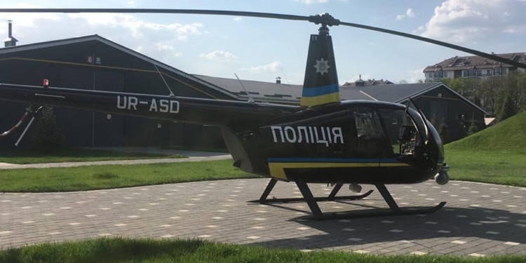 Спецмашины и вертолет. Полиция показала технические новинки для охраны порядка