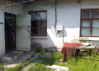 В Первомайске умерла женщина, доставленная в больницу с диагнозом “алкогольная кома”. Оказалось, ее убили