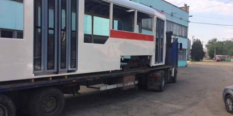 В Запорожье тоже собирают трамваи сами