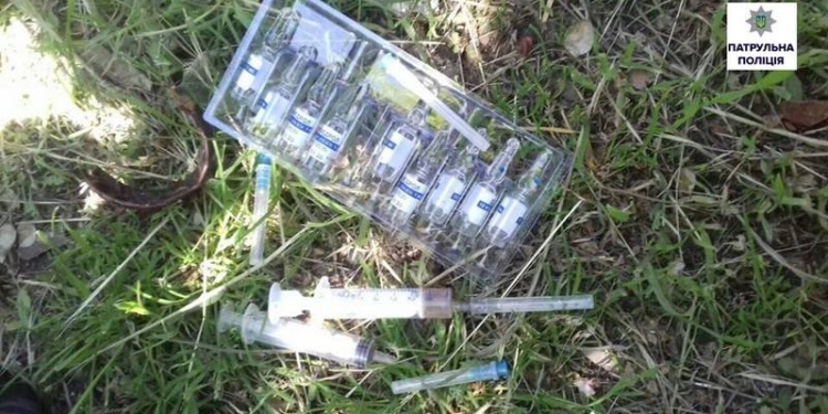 В Николаеве за «закладками» ездили на учебном «ВАЗе»? Да и водитель был «под кайфом»