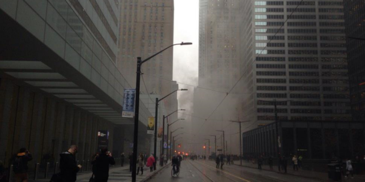 Мощный взрыв в деловом центре Торонто – не теракт