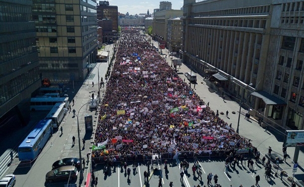 В Москве прошел многотысячный митинг против сноса старых пятиэтажек