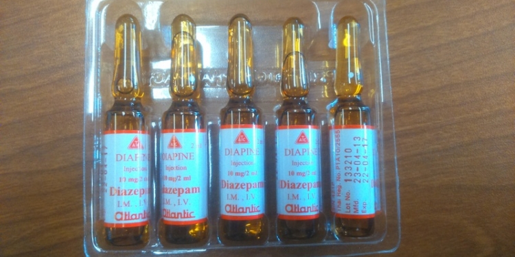 На двух иностранных судах, пришедших в Николаев, пограничники с таможенниками обнаружили наркосодержащие лекарства