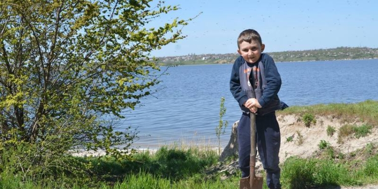 «ЧИСТОFEST-2017»: в Николаеве прошла социально-экологическая акция «Сделаем Украину чистой вместе!»