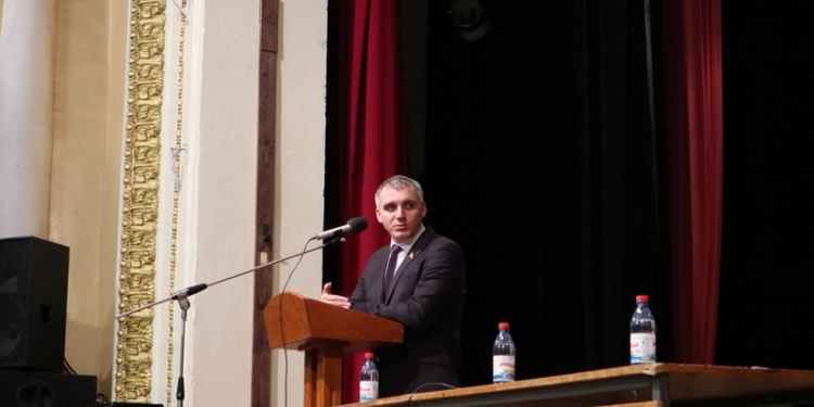 В Николаеве на благоустройство площади перед железнодорожным вокзалом выделят средства из горбюджета – мэр пообещал