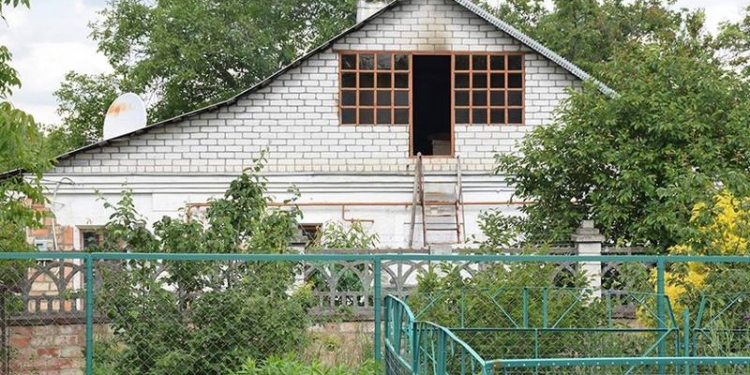 Если бы не внимательность соседки и расторопность спасателей, на пожаре в Николаеве могла бы погибнуть 73-летняя женщина