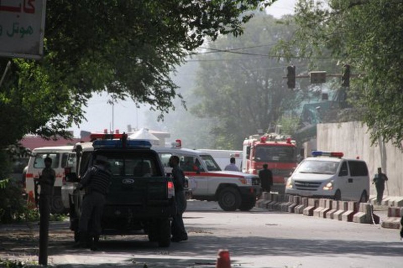 У посольства Германии в Кабуле прогремел мощный взрыв – несколько человек погибли, более 60 получили ранения 1
