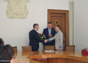 Александр Сенкевич представил нового начальника управления культуры