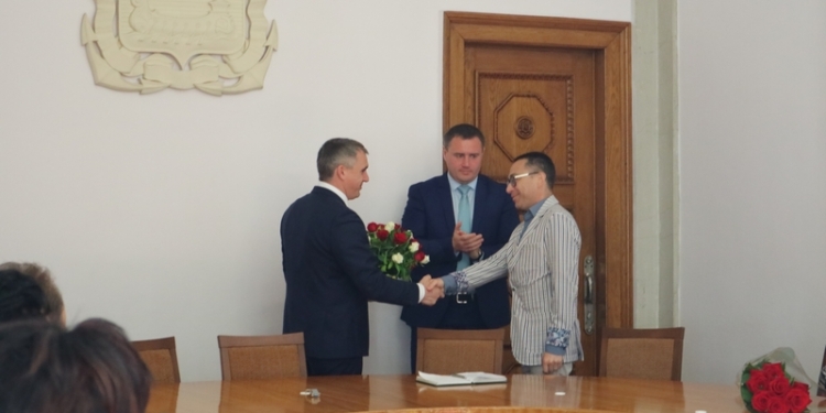 Александр Сенкевич представил нового начальника управления культуры