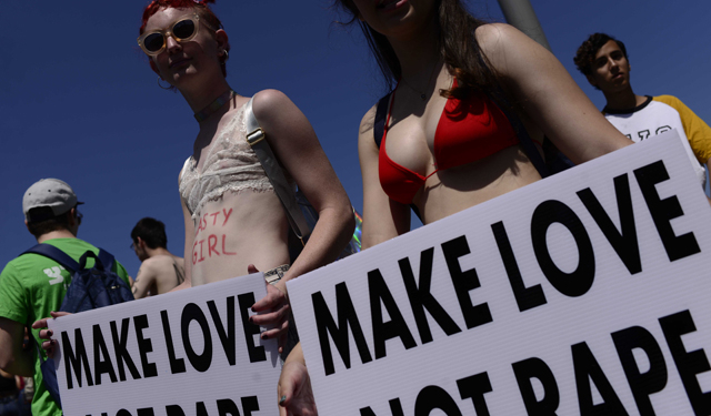 Любовь, а не насилие. В Израиле прошел “Марш шлюх”