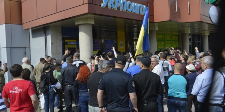 В Николаеве на 9-мая произошли столкновения между афганцами и патриотами