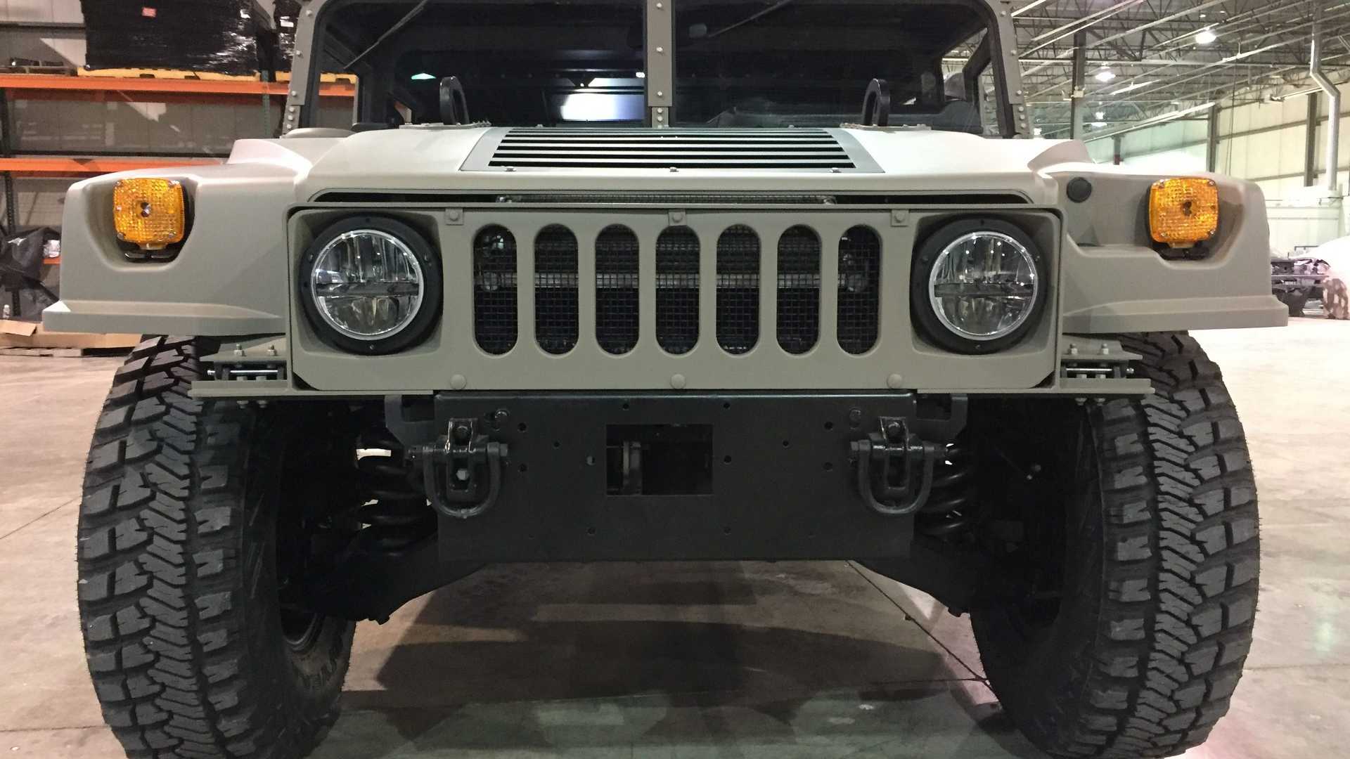 Хаммеры возвращаются. В США возобновили их производство