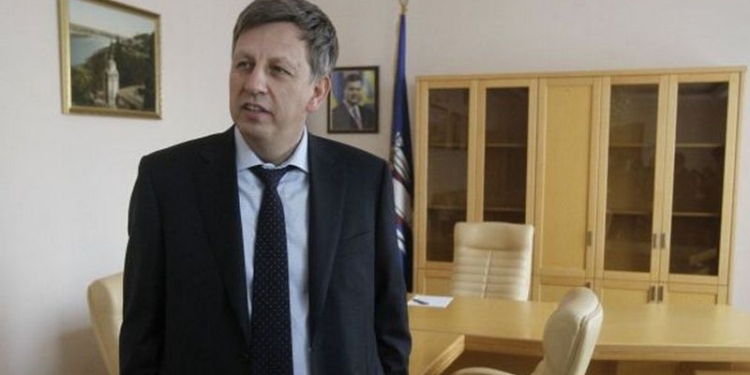 Владимир Макеенко стал единоличным владельцем канала Tonis