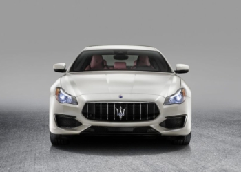 Фонд гарантирования продал Maserati банка “Надра” за 13,5 тыс. долларов