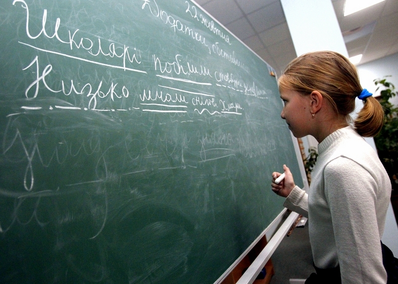 В понедельник занятия возобновятся в двух школах города Николаева 1