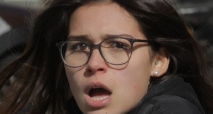 Страшно, но полезно. Как Франции вырабатывают рефлекс у пешеходов переходить только на зеленый