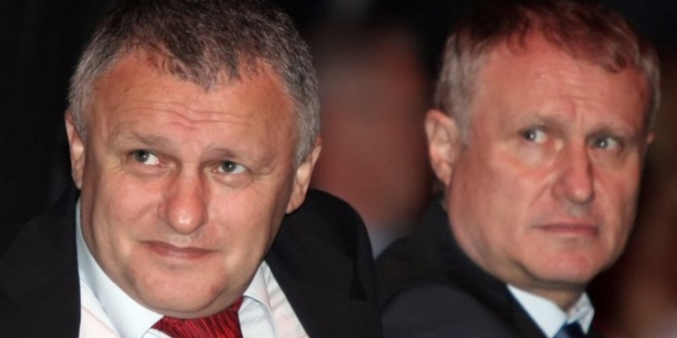 Суркисы потеряли при национализации ПриватБанка почти $250 млн, 574 тыс. евро и 1 млрд.грн. – СМИ