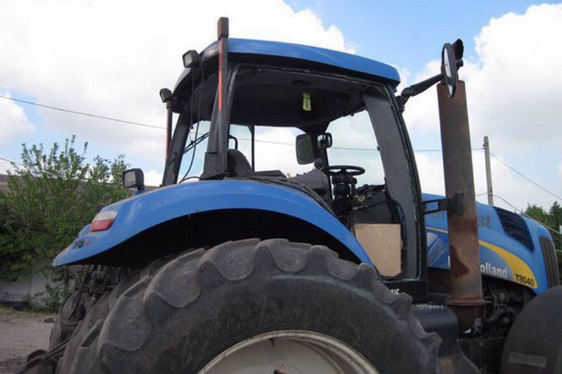 Двое преступников, угнавших у фермера два трактора на Николаевщине, пошли под суд 1
