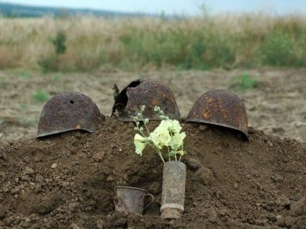 Пять неизвестных солдат Второй мировой войны перезахоронили в Херсонской области
