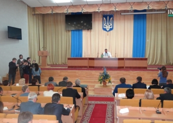 Савченко требует от главврачей Николаевщины две вещи: взять на себя ответственность за подчиненных и дать “Фармации” заработать