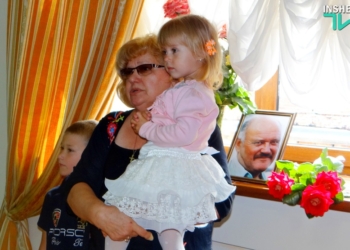 «Художник рисует картину розовыми красками грез»: в Николаевском краеведческом музее открылась выставка памяти Михаила Терновского