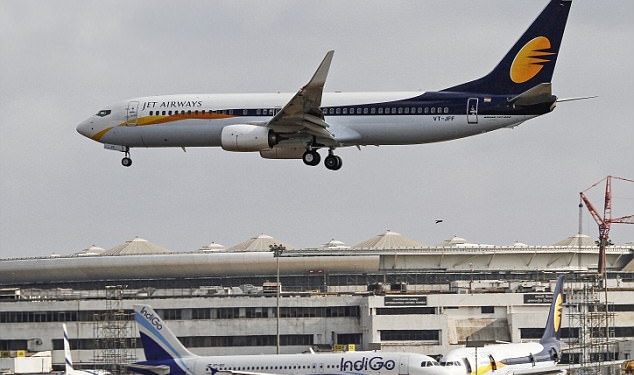 У мальчугана, появившегося на борту Jet Airways, теперь есть пожизненный проездной на все рейсы авиакомпании