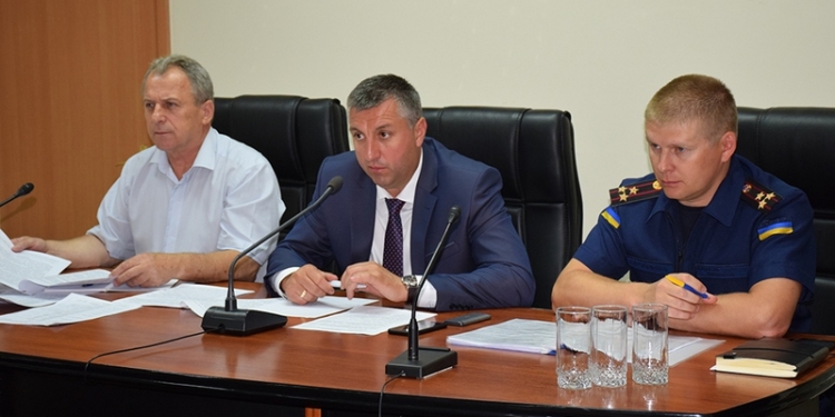 В 57% традиционных мест отдыха на водных объектах Николаевщины купание-то и запрещено