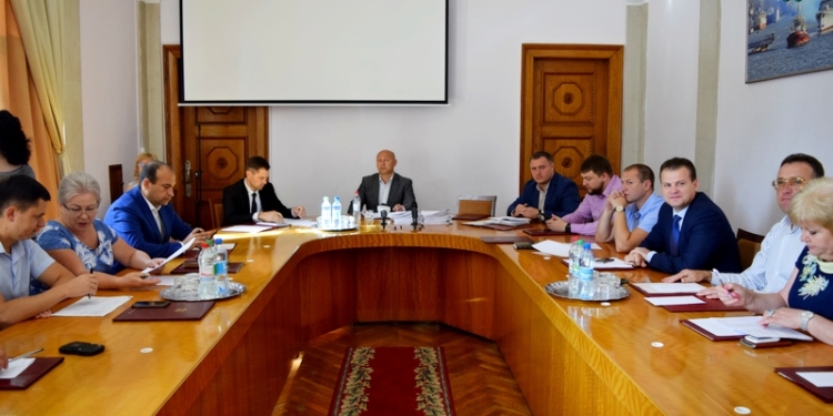 Исполком Николаевского горсовета предварительно одобрил выделение из горбюджета средств на обновление оргтехники Госказначейской службы