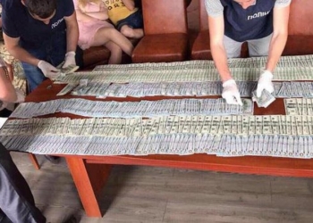 В Волынской области изъяли “черную кассу” таможни – Луценко