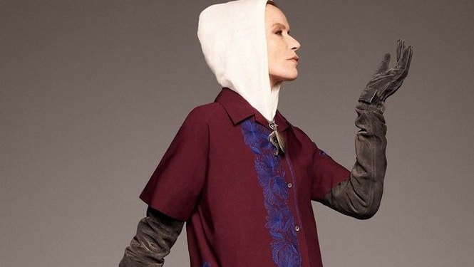 Удивила и…напугала. 78-летняя супермодель вернулась на подиум