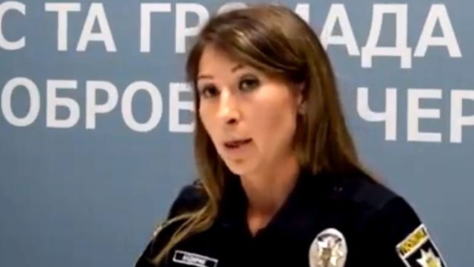 Не то, что в Николаеве: в Черкассах патрульные рассказали о приказах начальства об “особых” номерах