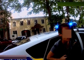 В Николаеве задержали воровку – воровала прямо в поликлинике