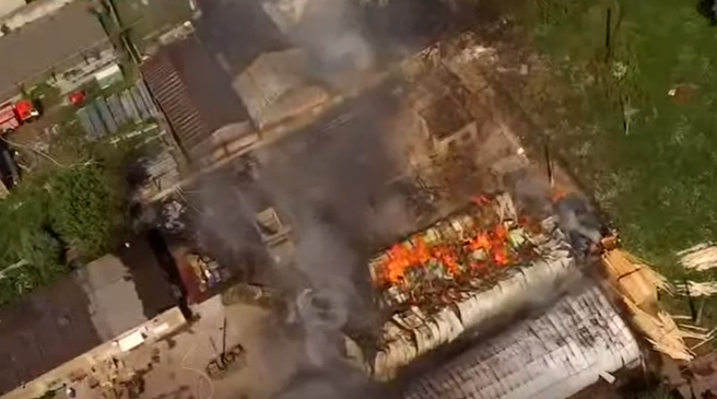 Масштабный пожар под Киевом. Горят склады с топливом 1