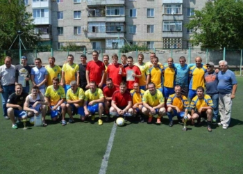 В Николаевской облгосадминистрации, оказывается, хорошо играют в футбол