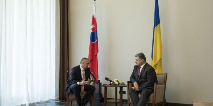 Порошенко встретился с президентом Словакии