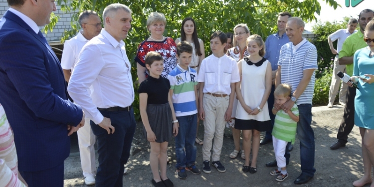 В Николаеве открыли детский дом семейного типа, созданный за счет городского бюджета