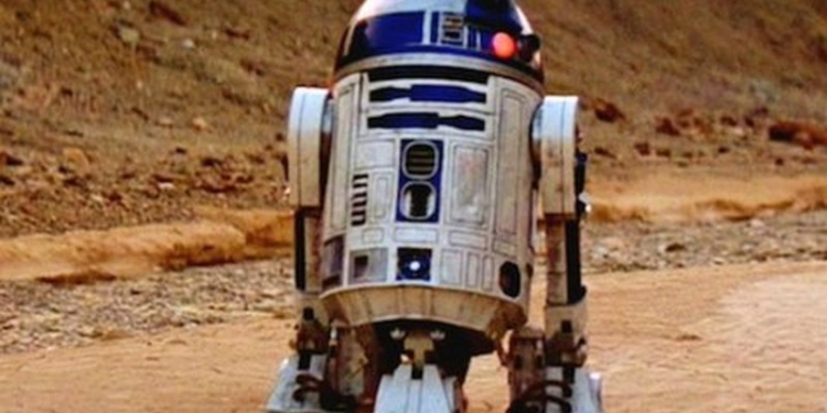 Робота R2-D2 из “Звездных войн” продали за $2,76 млн