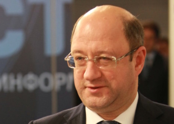 Владелец “Николаевоблэнерго” попал под санкции США. Как отреагируют украинские власти?