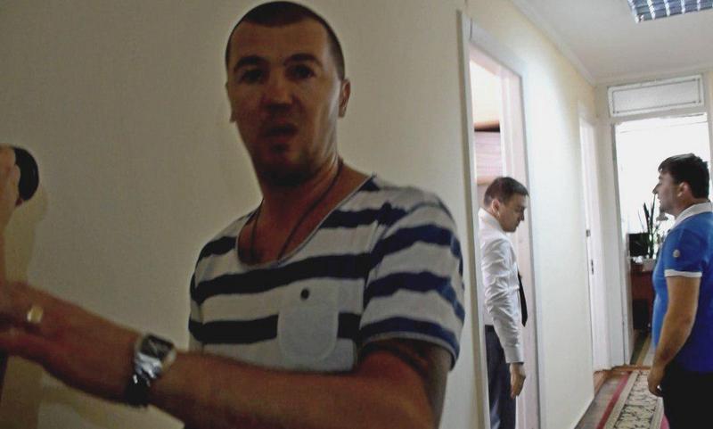 Полиция оперативно задержала боксера, принявшего участие в драке депутатов Николаевского облсовета 2
