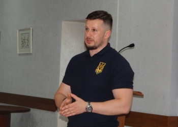 «Вы – Николаев, родина главного волонтера страны» – лидер Национального корпуса намекнул, кто конкретно в Николаеве наживается на войне